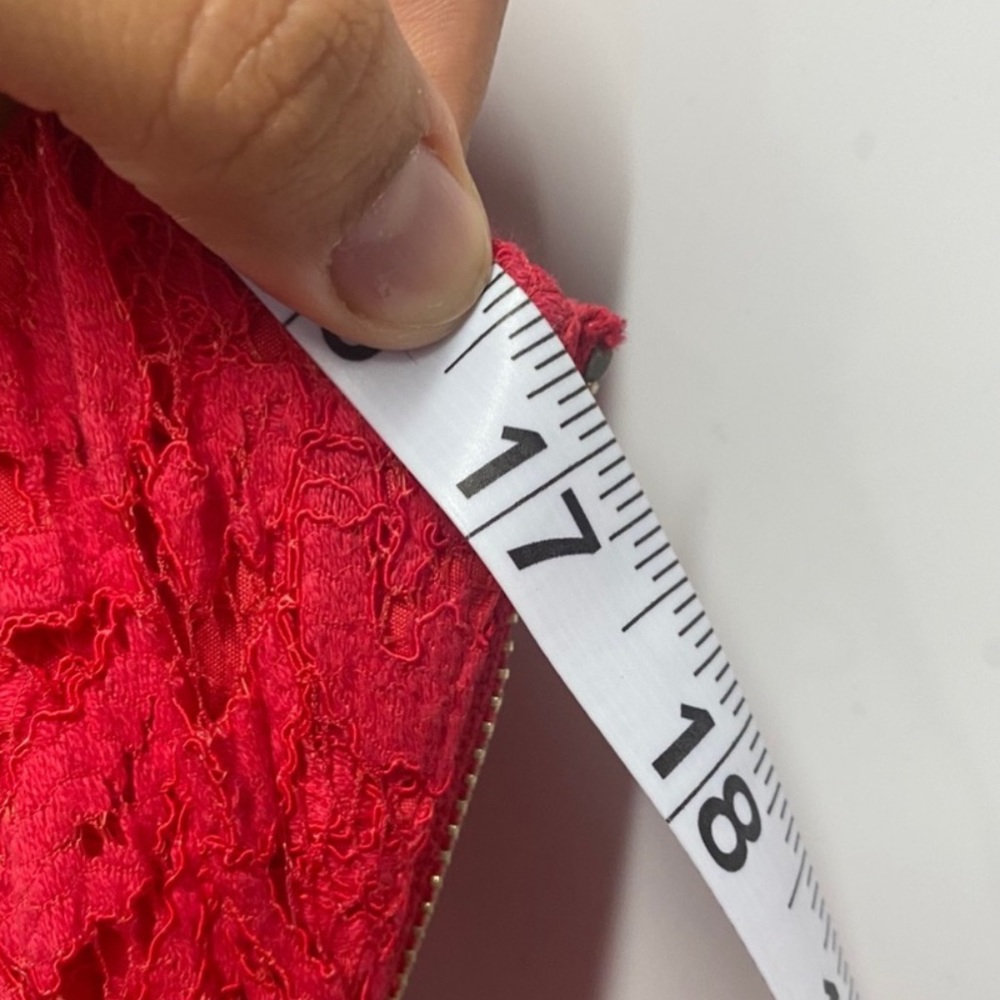 Adrianna Papell red lace size 6 occasion dress - Picture 4 of 5